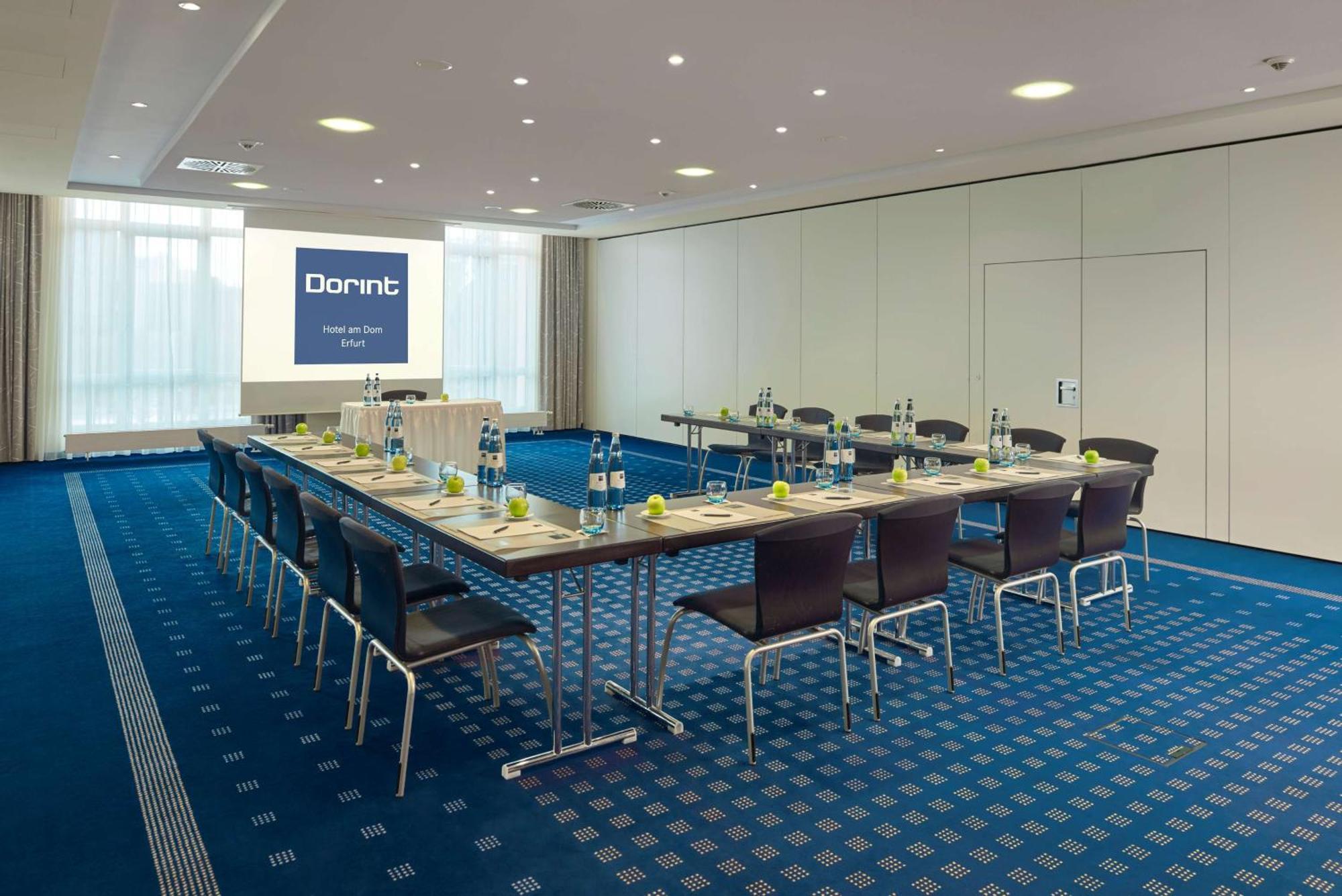 Dorint Hotel Am Dom Ерфурт Екстериор снимка