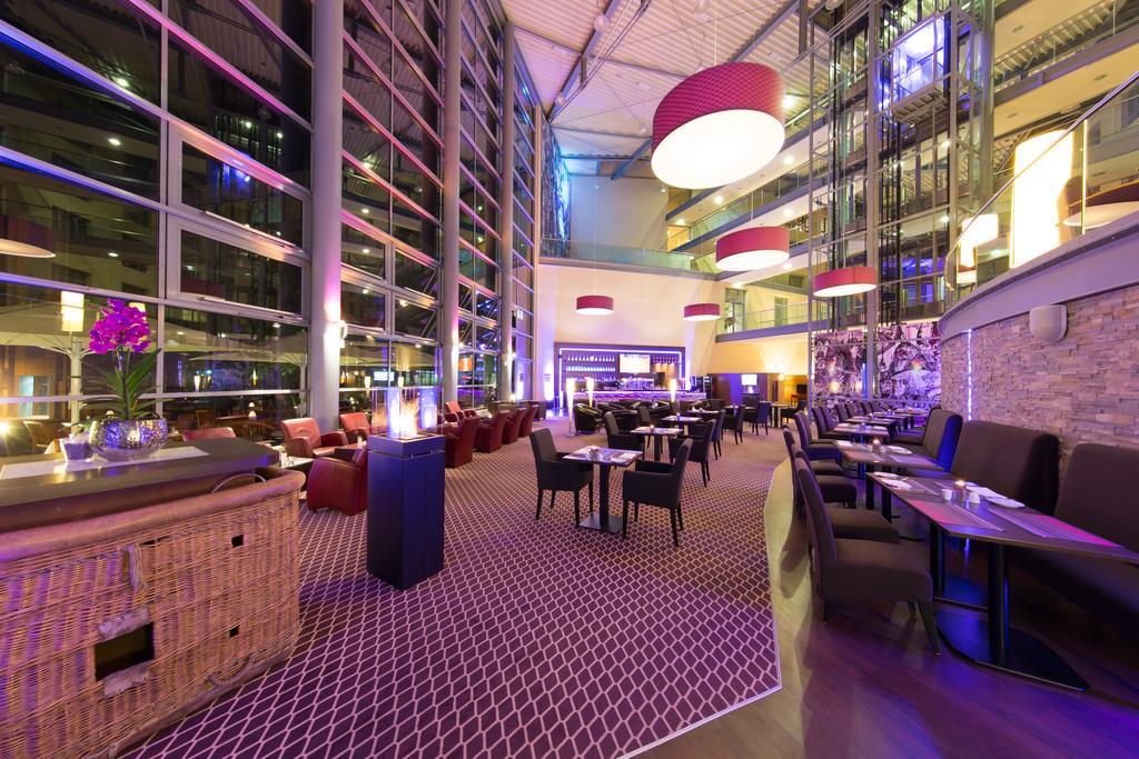 Dorint Hotel Am Dom Ерфурт Екстериор снимка